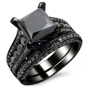 **NEW**18K BLACK SAPPHIRE STERLING SILVER RING